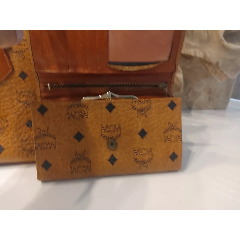 Authentic MCM Shoulder Bag With Wallet. #X4921 Vintage, Beautiful. - Picture 11 of 16